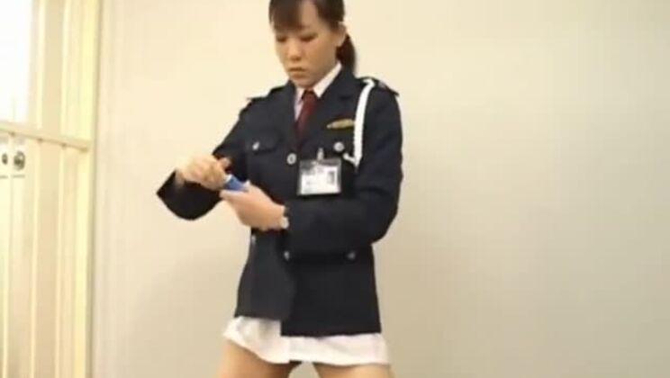 極上の東洋の美女が激しく犯される