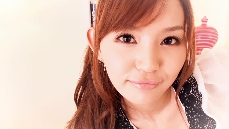 素人プレイを楽しむ驚くべき赤毛の日本人女