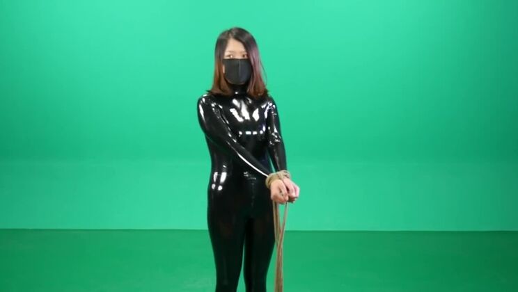 絶世の日本人女が激しく犯される