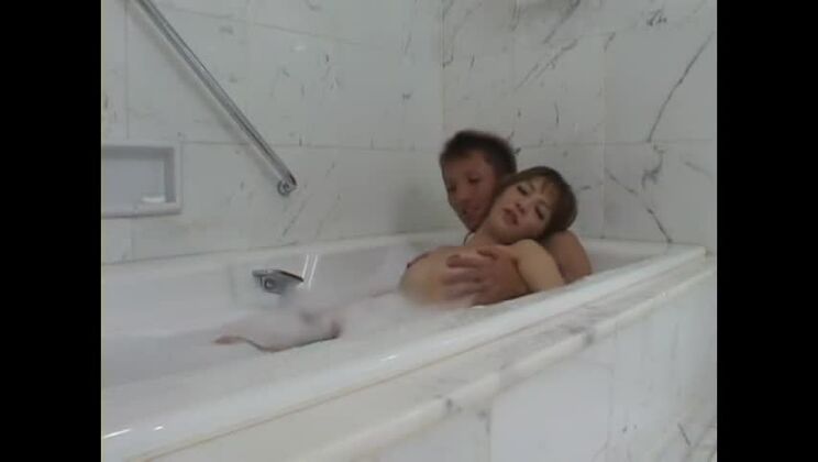 ハンサムな日本人、楓真央