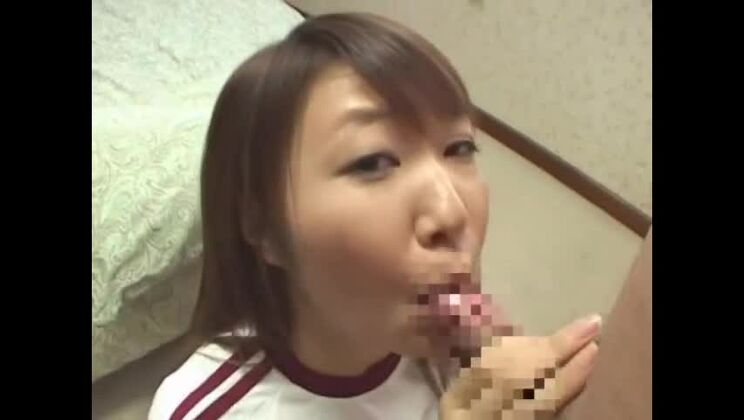 魅惑的な日本人、清原涼が顔射を求めている