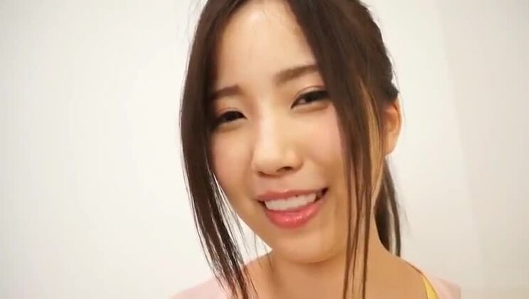 魅力的な東洋人美女