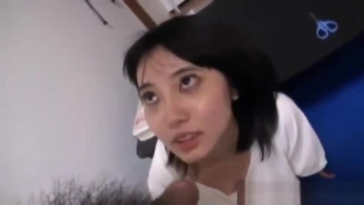 魅力的な東洋の女