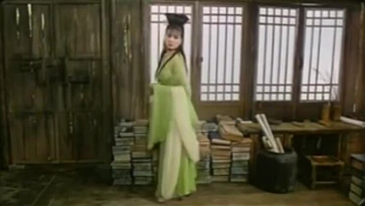 キュートで巨乳のアジア人女がぶっかけプレイを披露