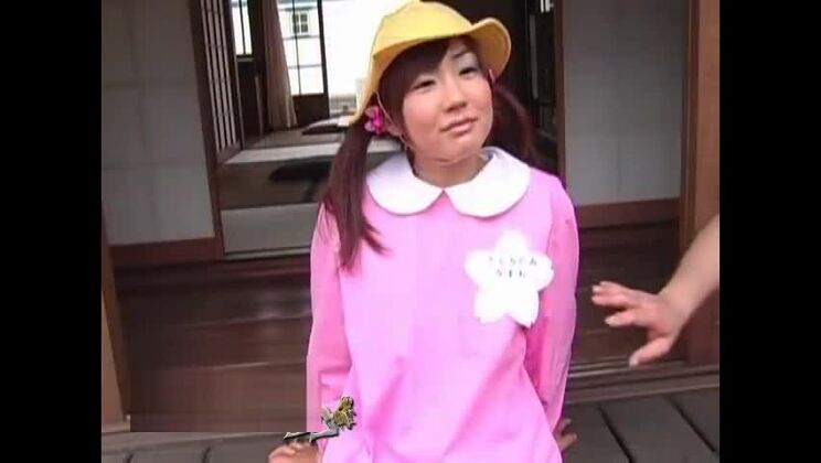 プライベートな素人XXXビデオに登場するこの世のものとは思えないアジア人女