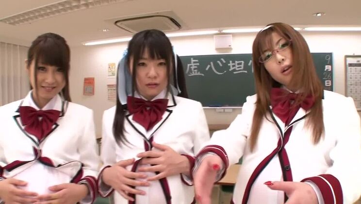 浜崎リオと北川瞳が出演する毛深いセックス動画