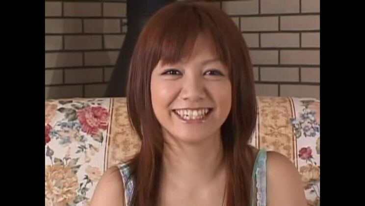 魅惑的な日本人、小坂めぐる