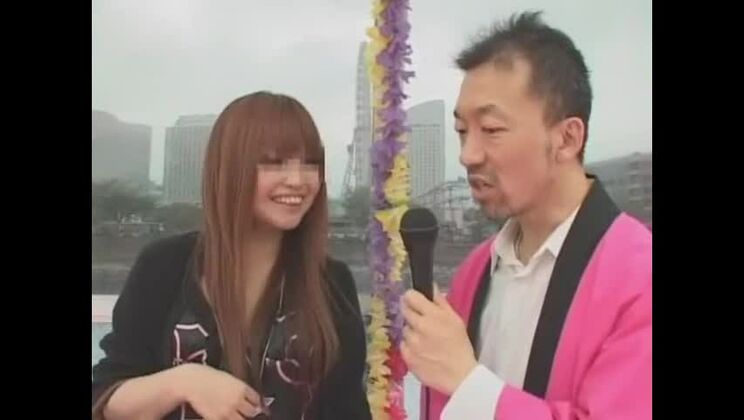 素敵なXキャスティングに登場する美しい日本人娼婦