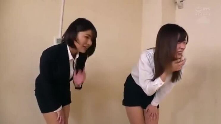 素晴らしいフェチポルノを披露する粋な日本人娼婦