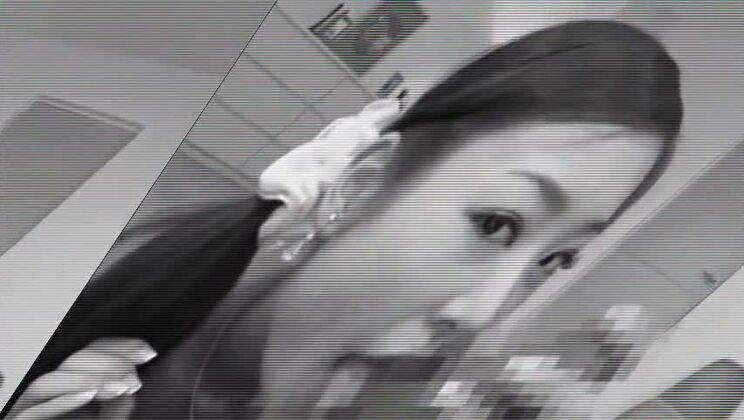 神々しい日本人女