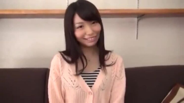 魅力的な日本人女