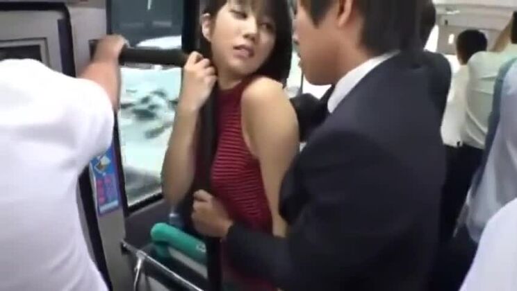 ジューシーなアジアの娘