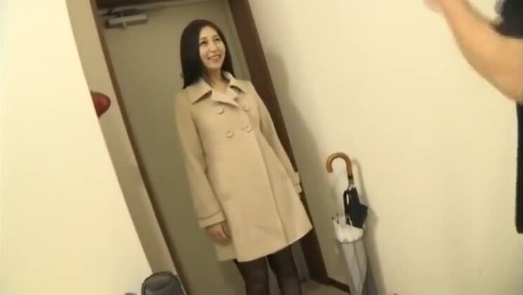 眩しいほど巨乳な日本人ギャル