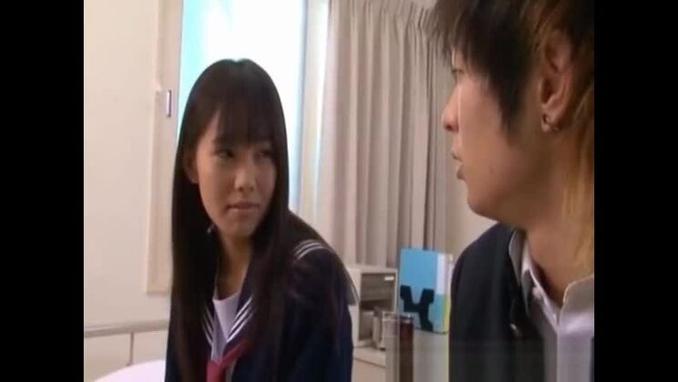 トップとあゆはらひかる出演のオリエンタルセックス動画