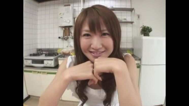 眩しい日本人、清原涼が驚くべき素人セックスビデオでパフォーマンス