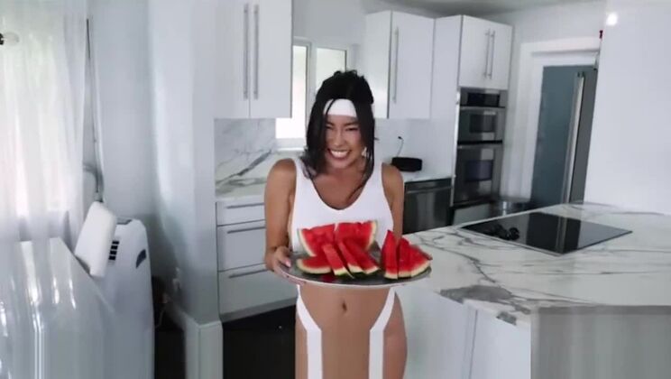 上品な小胸の日本人痴女が激しく犯される