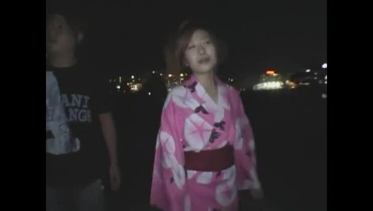 エキゾチックな日本人美女、松坂ミルクが最高にホットな顔射、野外JAV映画に登場