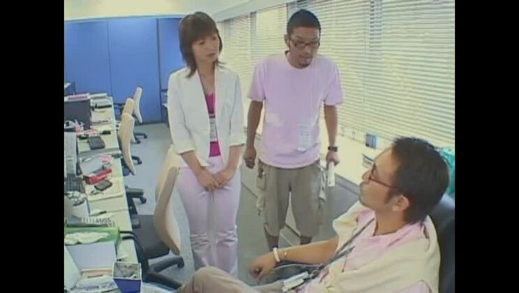 最高の屋外・中出しJAV映画に登場する信じられないほど美しい日本人少女、南サラ