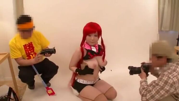 穏やかな日本人女性が口の中に直接ザーメンを浴びる