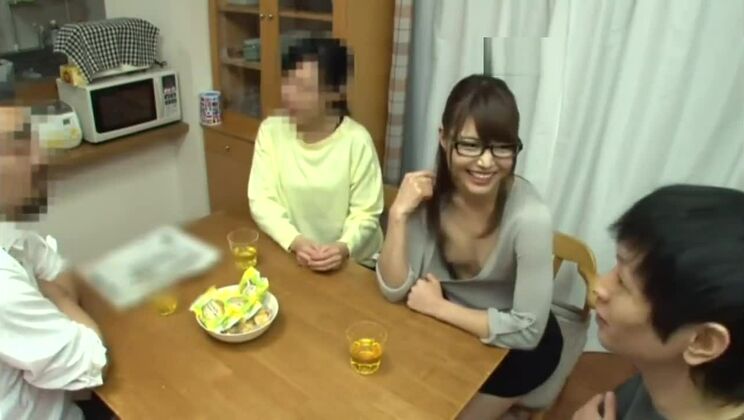 HD JAVムービーに登場する素晴らしい日本人女性、ユニーク