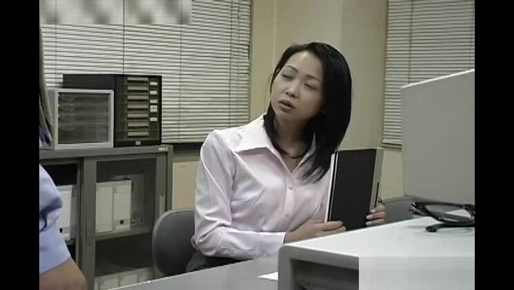 エキゾチックな素人JAV映画に登場する素晴らしい日本人モデル