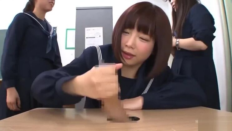 驚愕のXXX動画、日本人美女