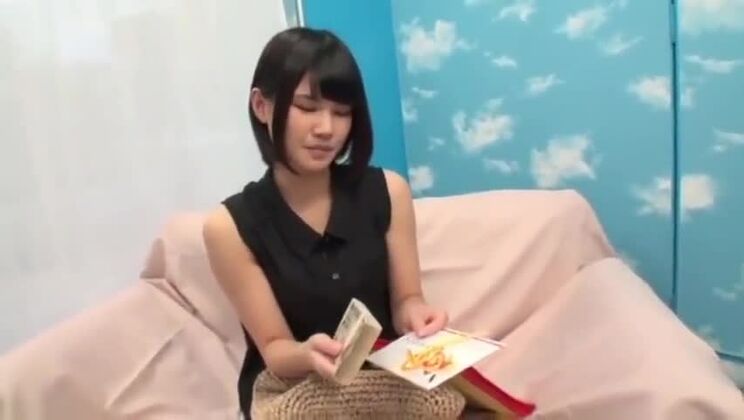 夢のようなクレイジーなJAVクリップに登場する日本人娘をチェック