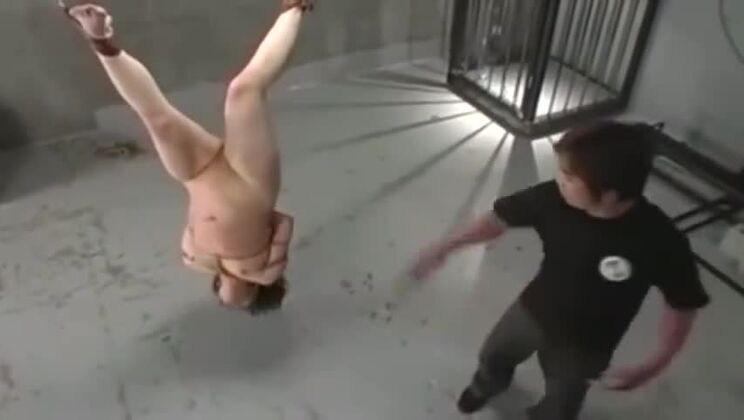 チェック柄の日本人娘、BDSM、ハードコアJAVクリップはここだけ