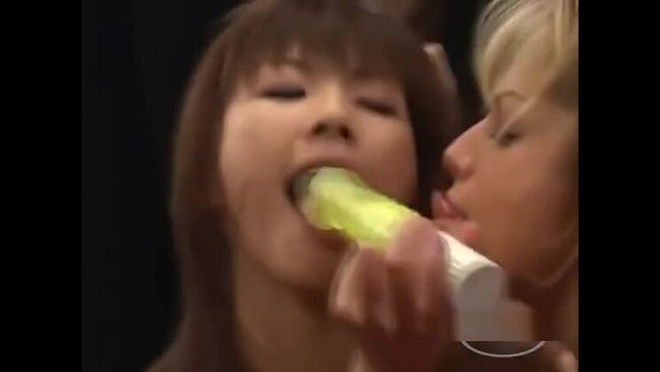 ブロンド対アジア人 1