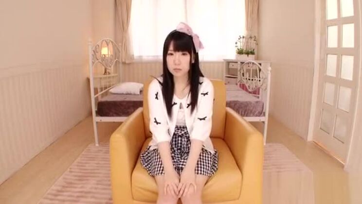 色気たっぷりの日本人美女が弄ばれる