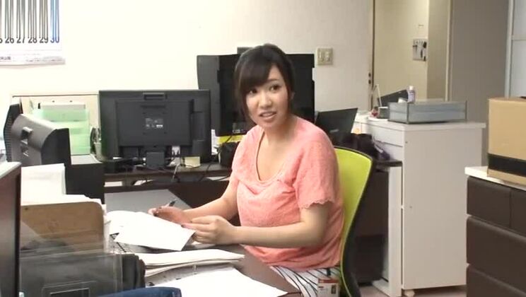 クレイジーなポルノシーン、巨乳の素晴らしいショー