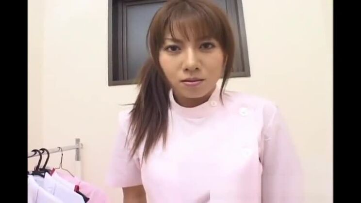 矢戸亜紀 可愛いアジア人看護師が披露するパート4