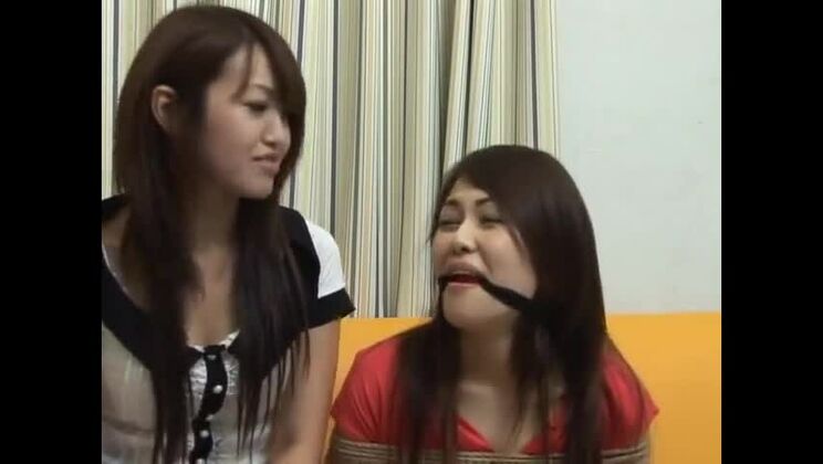 素晴らしいXXXビデオ、ボンデージ、あなただけのために