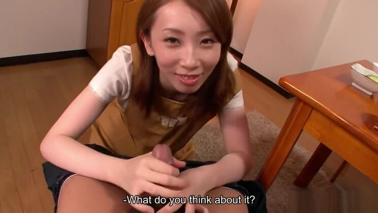 チンポをしゃぶりながら夫を裏切る妻