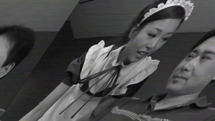 信じられないほどの公共の場でのフェラチオ／フェラJAVクリップに登場するエキゾチックな日本人娼婦