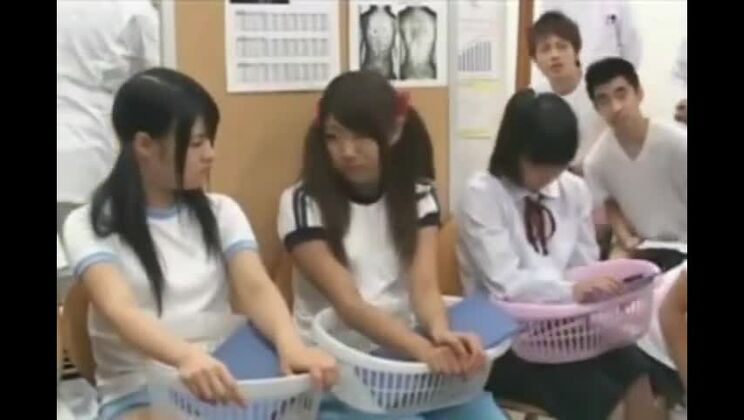 クレイジーなアダルトシーン、信じられないほど素晴らしい日本人女性があなたの心を虜にする