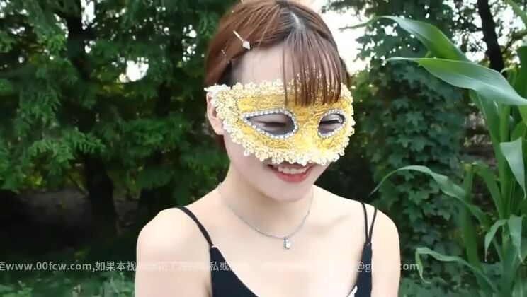 独占大学・学生服姿のホットな日本人娘、夢のようなベビーシッターJAVシーン