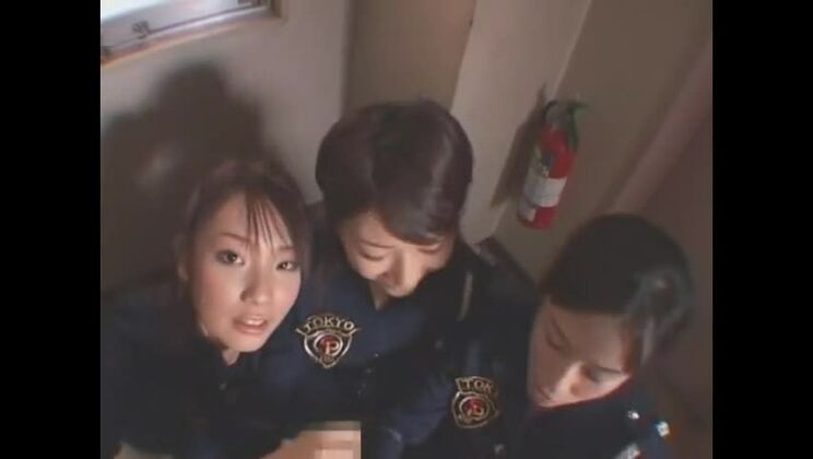 エキゾチックな日本人美女、大星亜子、遠藤美穂、河合ひなたが熱狂的なPOV・グループセックスJAV映画に出演