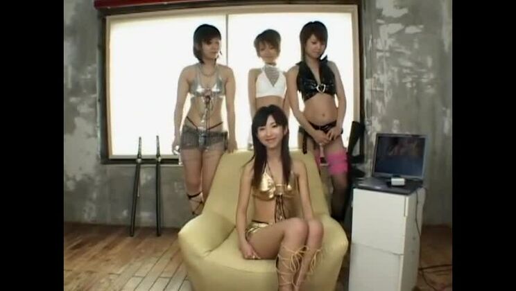 素晴らしいJAVシーンに登場する驚くべき日本人痴女