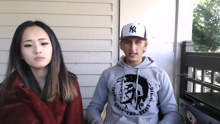 驚くほど可愛い女の子がウェブカメラで犯される