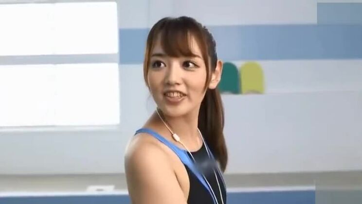 公共の場で犯される働く美人お姉さん fset737