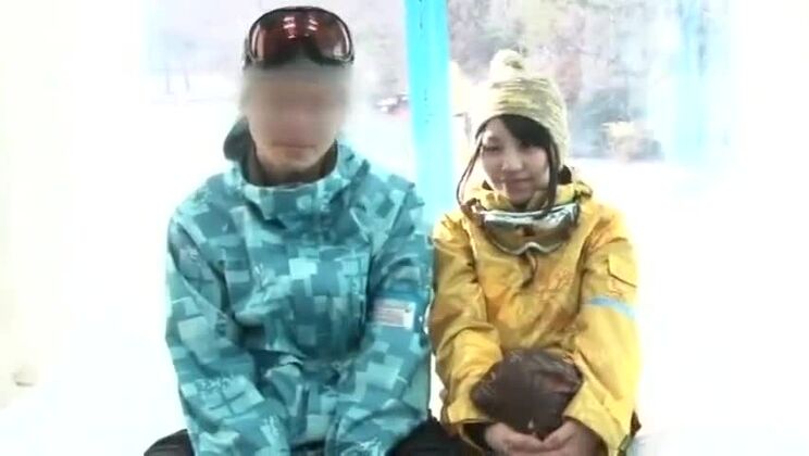 今まで見た中で最もホットなJAVシーンに登場する最新の日本人モデル