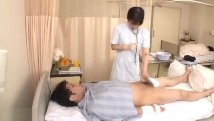 日本の看護師の手コキ - P02