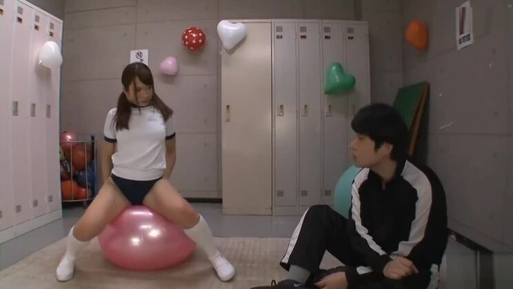 あなただけのための素晴らしいアダルトビデオ、フェラチオ