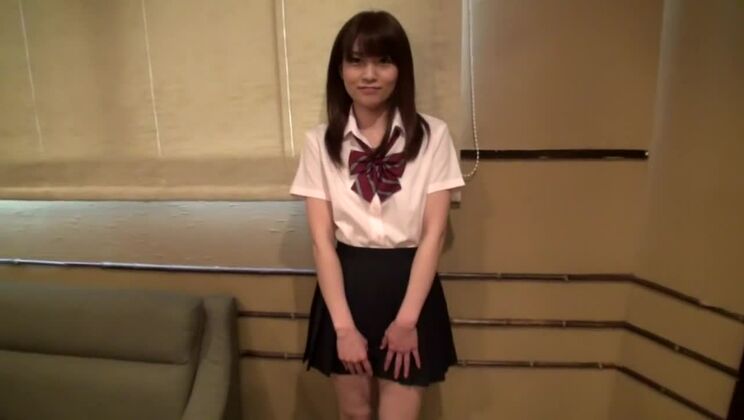 『Horny Teens』オナニーJAVムービーに登場する信じられないほど魅力的な日本人娘