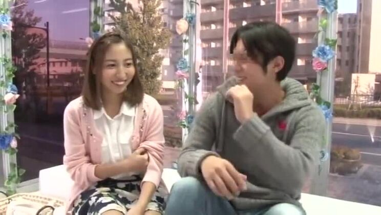 ユニークなエロJAVクリップに登場する日本人娼婦