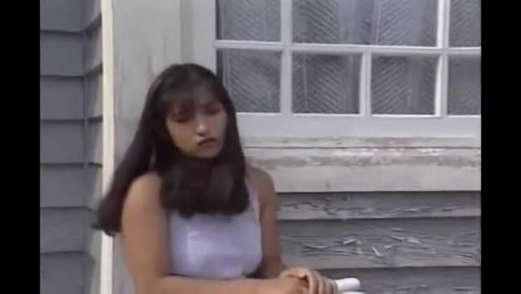 サテンのパンティを穿いたゴージャスな日本人