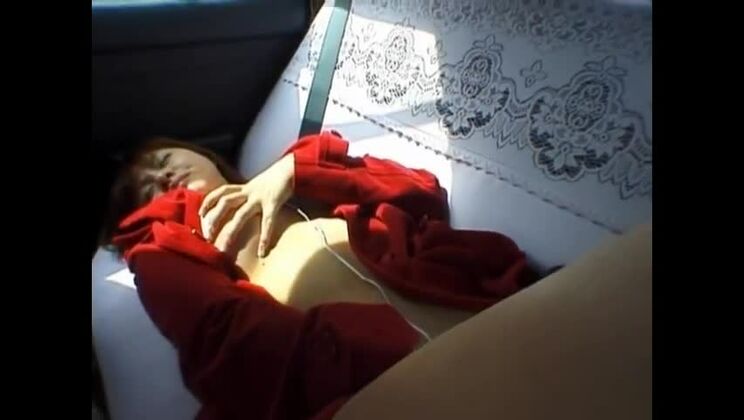 マリン セクシーなアジア人少女