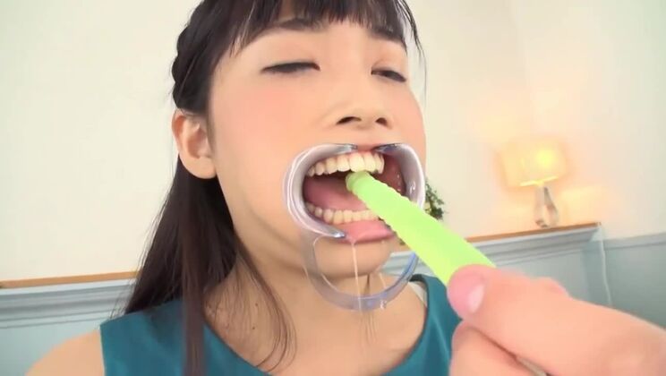 クレイジーなポルノ映画、ブルネットをチェック、ぜひ見てみて