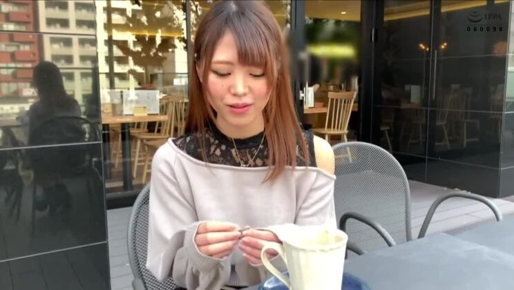 日本人エッチな小悪魔の信じられないほどのポルノ動画